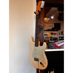 Fender Strat Vintera II 60s...